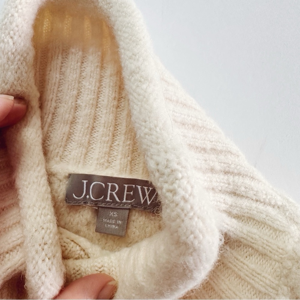 J.Crew Cable Knit Chunky Sweater Beige - Picture 4 of 6